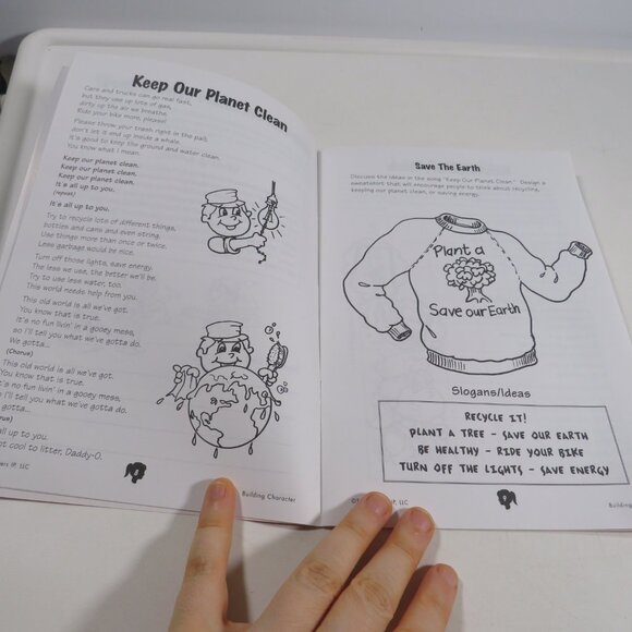 Building Character Book and CD set (like new condition) - Picture 6 of 14